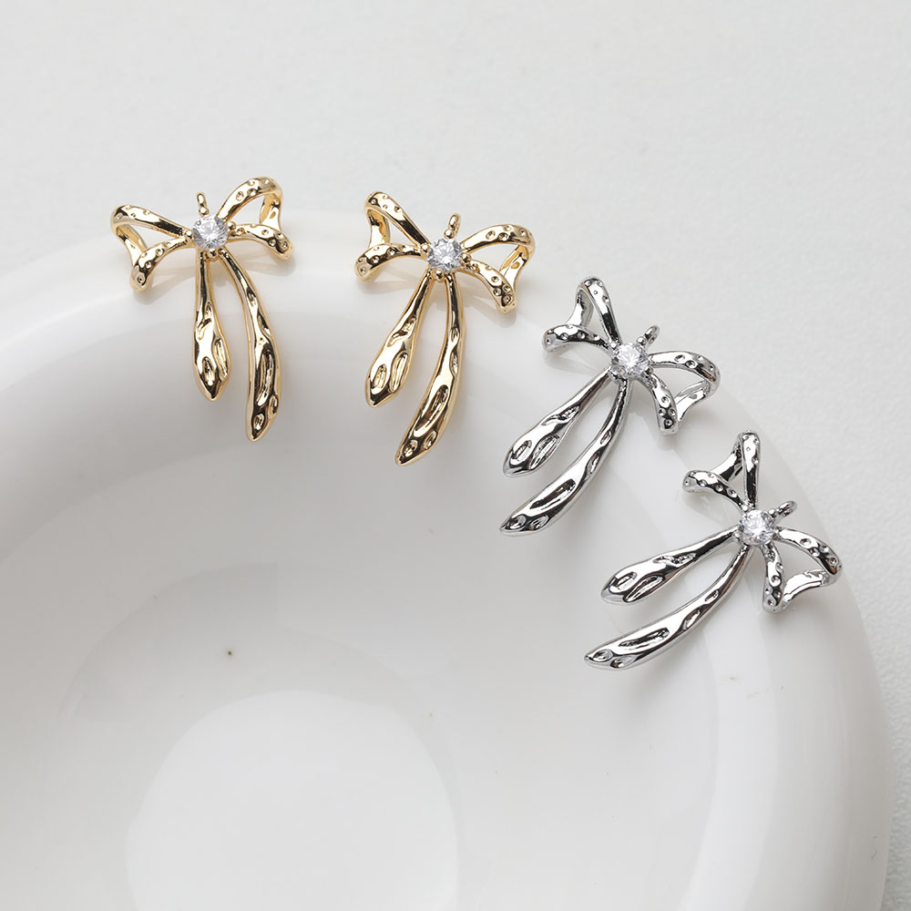 Charm Necklace Dainty - 4 adet zarif yay Charm takı